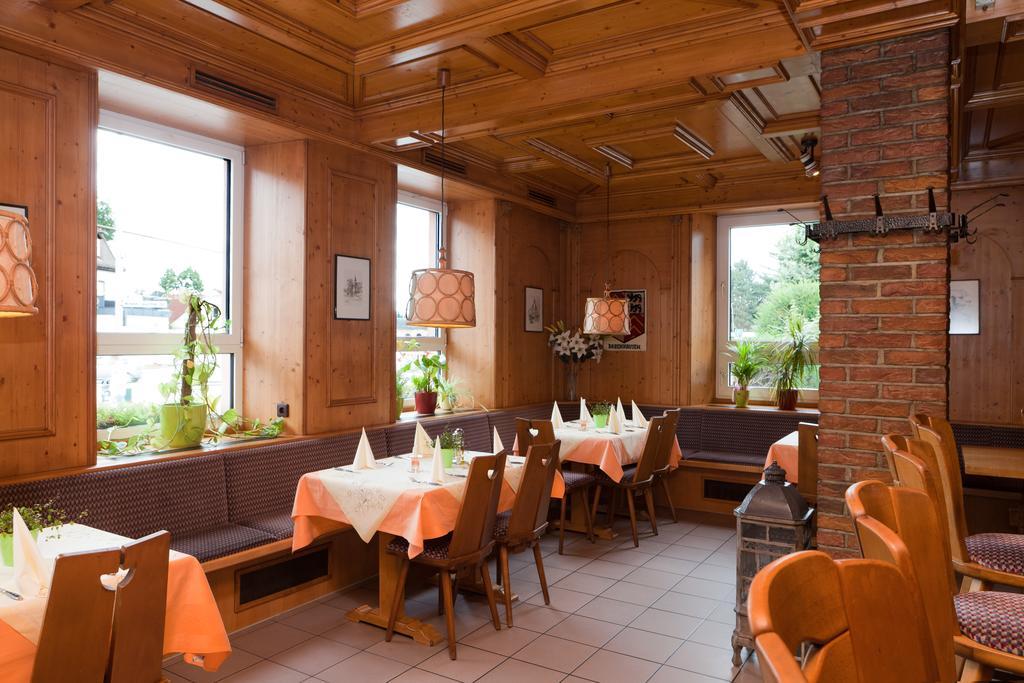 Hotel Deutscher Hof Babenhausen  Extérieur photo