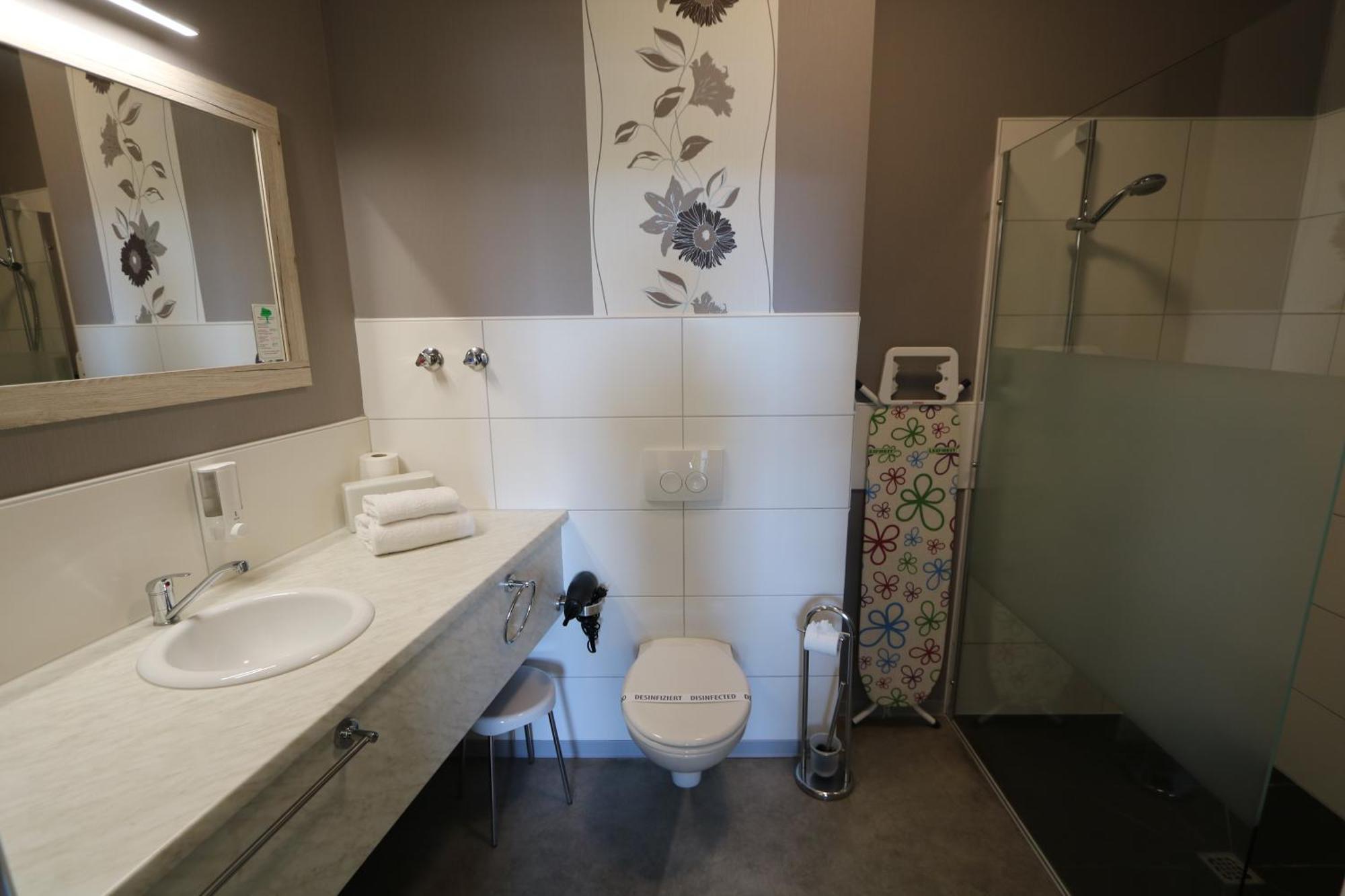 Hotel Deutscher Hof Babenhausen  Extérieur photo