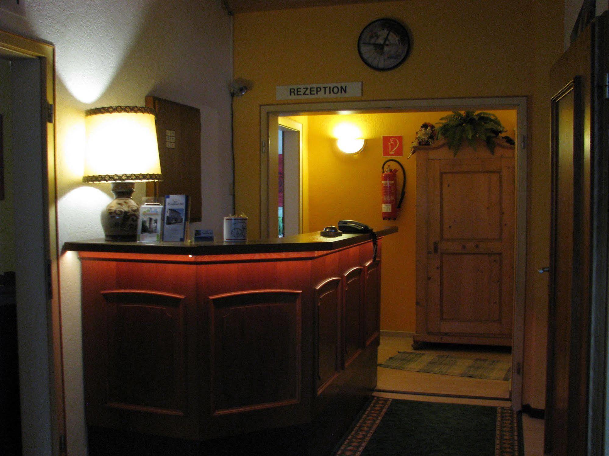 Hotel Deutscher Hof Babenhausen  Extérieur photo